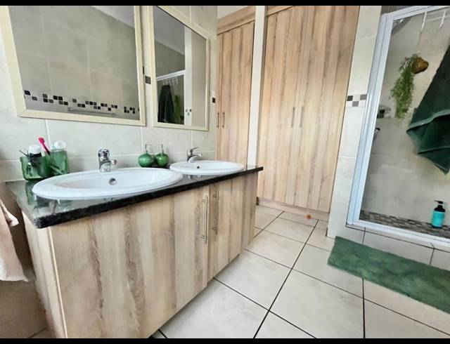 3 BEDROOM HOUSE FOR SALE IN SUNAIR PARK